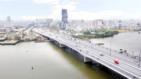 Le pont de Sài Gon 2 se situe à côté de l'ancien pont historique. Photo: Net/CVN.