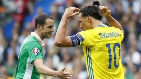 Match frustrant pour Zlatan Ibrahimovic. Photo: Reuters.