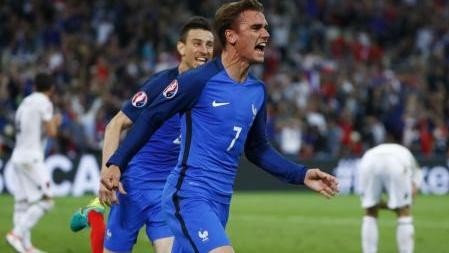 Antoine Griezmann a délivré l"équipe de France à la 90e minute. Photo: Reuters/NDEL.