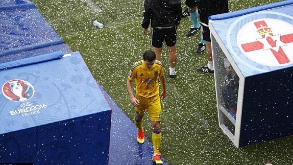 L'Ukraine, qui a perdu ses deux premiers matches, est déjà éliminée de l'Euro 2016 dans le groupe C. Photo: Reuters.