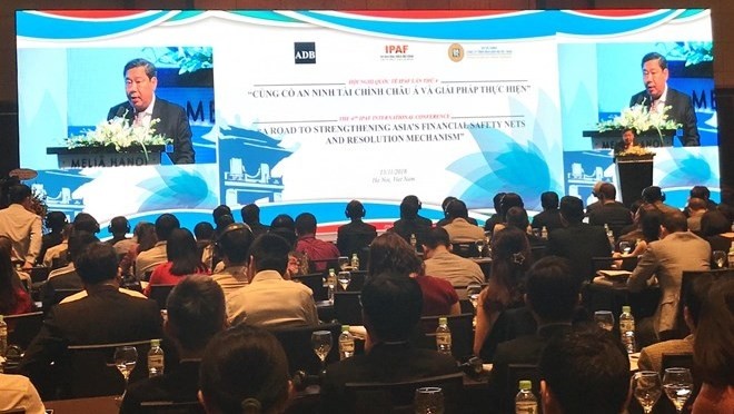 Vue du 4e Forum international des sociétés de gestion des biens publics, le 15 novembre à Hanoi. Photo : VNA.
