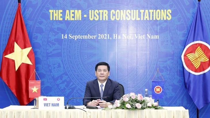 Le ministre de l’Industrie et du Commerce, Nguyên Hông Diên, représente le Vietnam à la conférence. Photo : VNA.