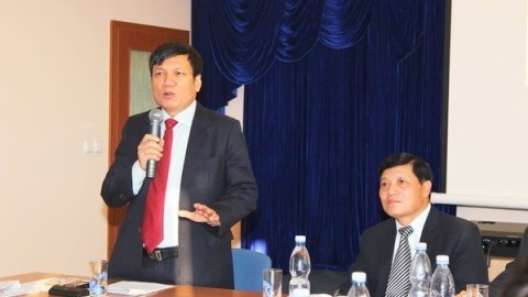Hoàng Dinh Thang a été réélu président de l’Association des Vietnamiens en R. tchèque. Photo: VNA.