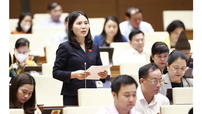 La députée Au Thi Mai de la province de Tuyên Quang s’exprime lors de la 3e session de la XVe Assemblée nationale. Photo : VNA.