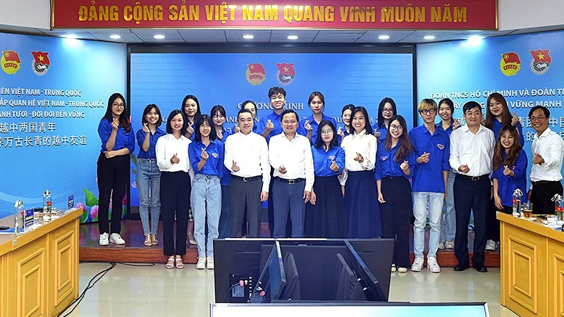 Les délégués du programme d’échange d’amitié entre les jeunes Vietnamiens et Chinois 2022. Photo: NDEL