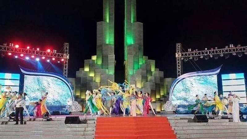 Lors de la cérémonie d’ouverture de la « Semaine Culture-Tourisme de Phu Yen » 2022. Photo: NDEL