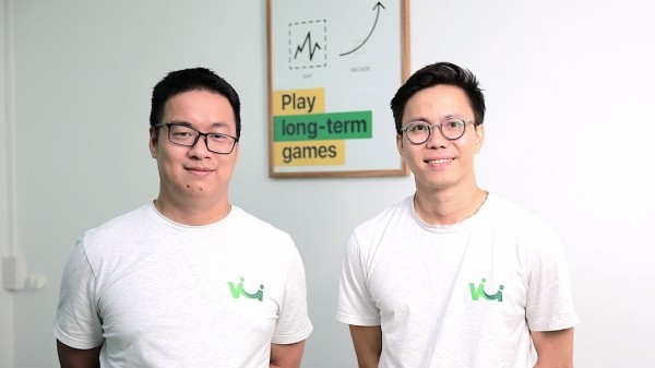 Thang Nguyên, co-fondateur et directeur technique de Nano, et Dzung Dang, co-fondateur, président et directeur général de Nano. Photo : vnbusiness.vn.