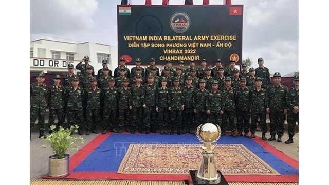 Des militaires vietnamiens lors de la cérémonie d'ouverture de l'exercice. Photo : VNA.